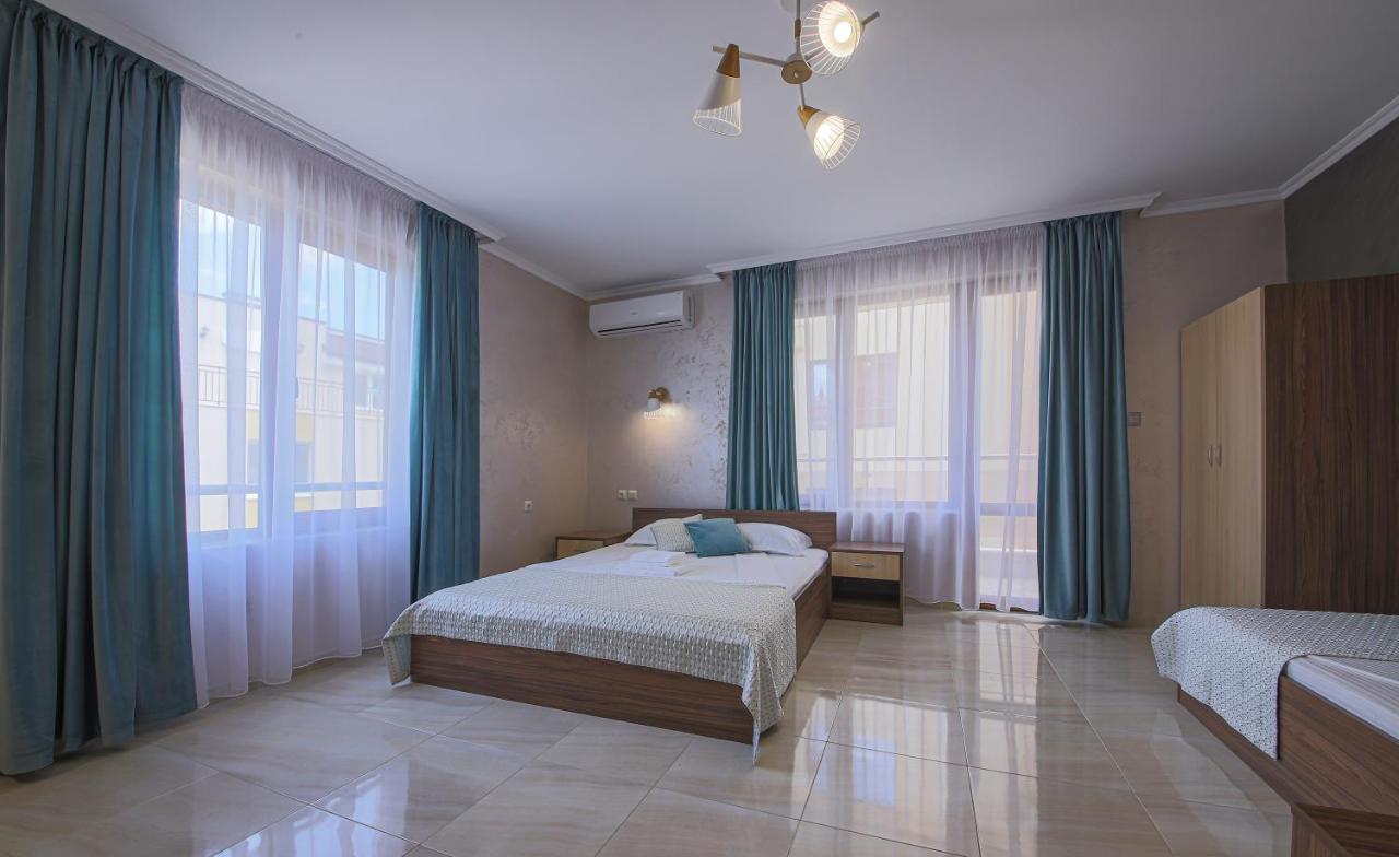 Guesthouse Phoenix Obsor Exterior foto